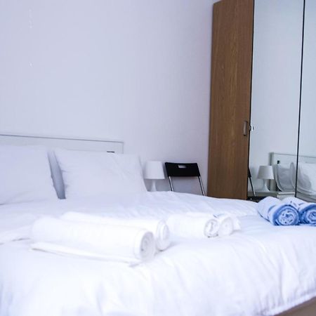 Prague Tlv By Paybox Apartment Tel Aviv Exterior photo