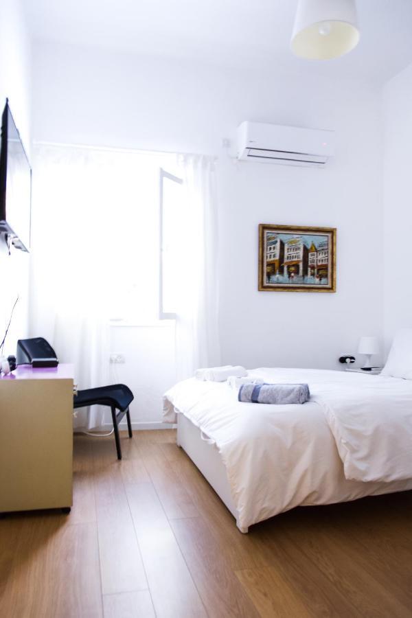 Prague Tlv By Paybox Apartment Tel Aviv Exterior photo