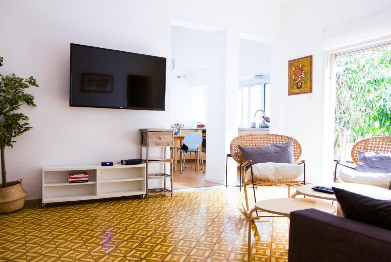 Prague Tlv By Paybox Apartment Tel Aviv Exterior photo